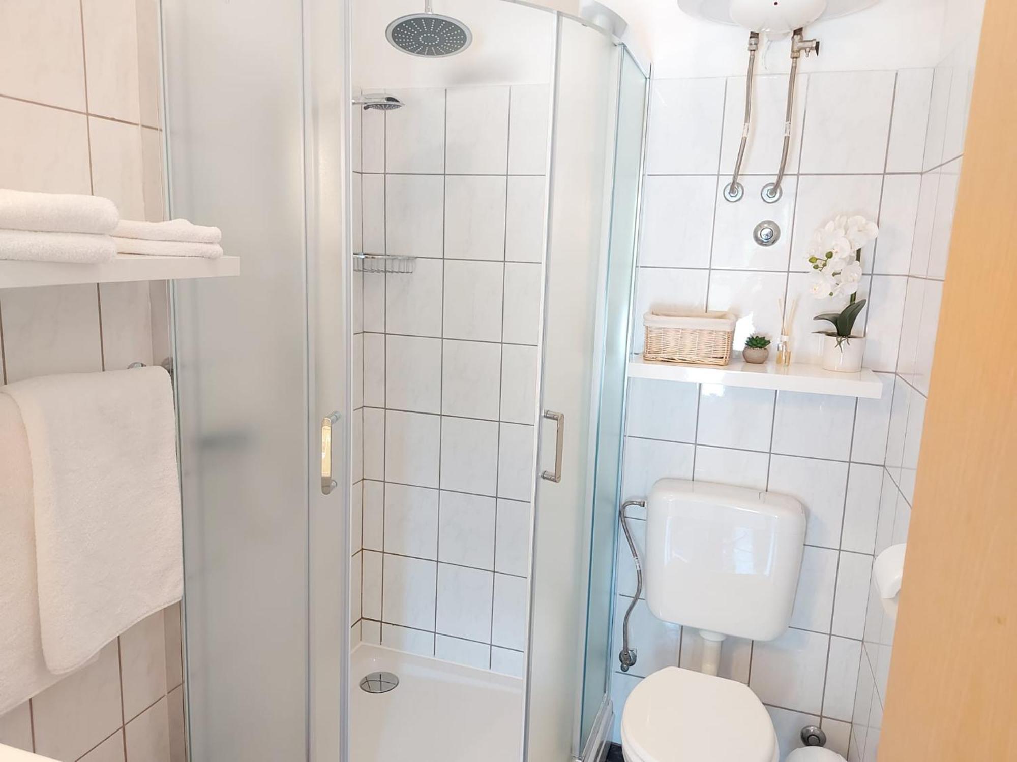 Vila Kraljica Malinska Luaran gambar